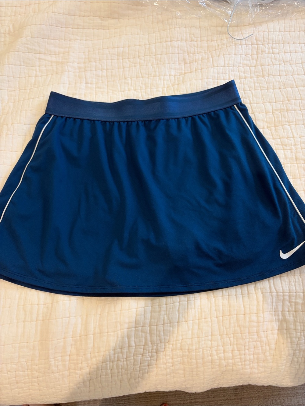 Nike Women's Dri-fit tennis Skirt. Excellent condition. Size Large Tall/Long